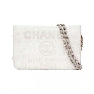 CHANEL Pink Leather Deauville Shoulder Bag